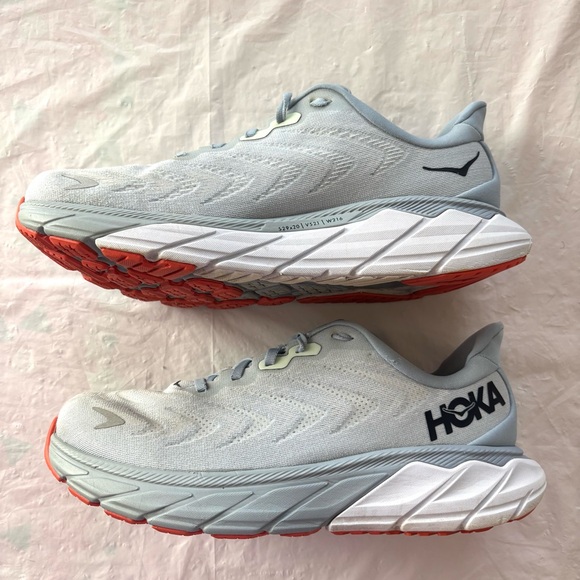 Hoka Light Blue One One Arahi 6 Women's Running Sneakers Shoes SZ 10 D - Picture 4 of 16